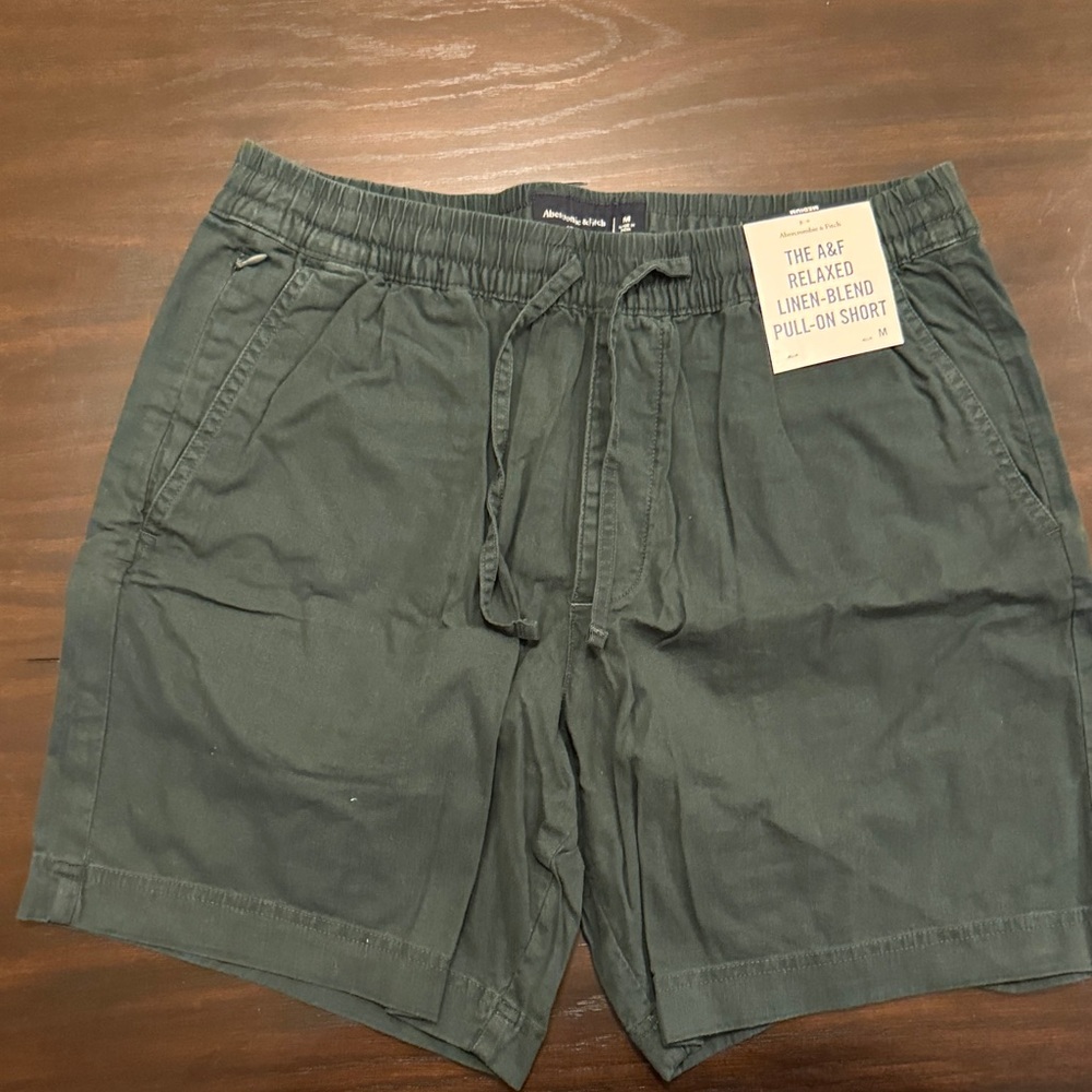 Abercrombie & Fitch Dark Green Men's Shorts